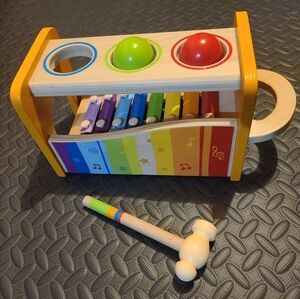 Hape Pound & Tap Bench with Slide Out Xylophone